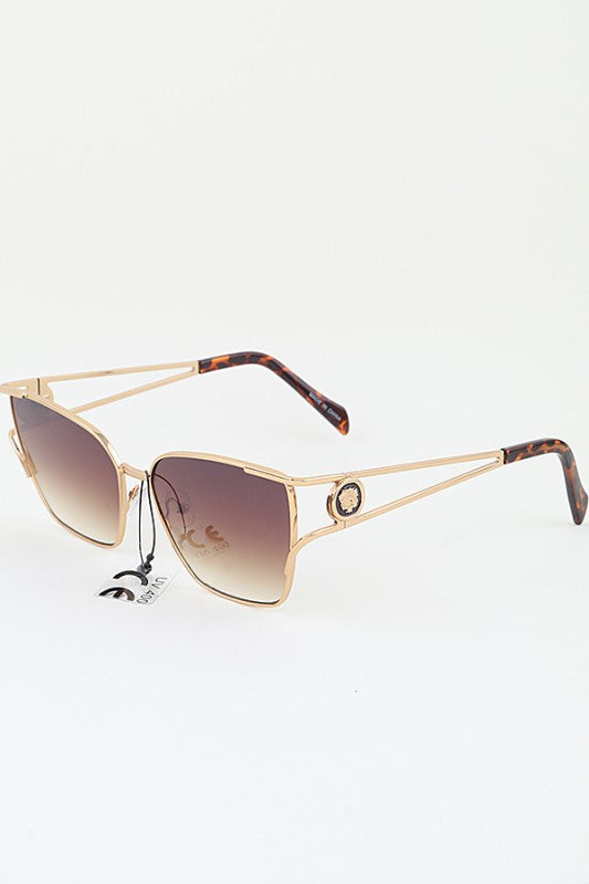 Modern Lion Emblem Gradient Sunglasses GRAND BAZAAR