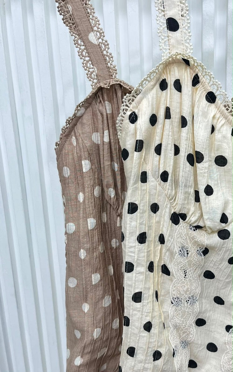 DAINTY DOTS TOP PLUS