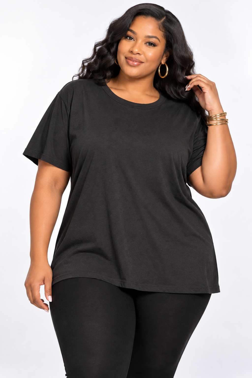 ESSENTIAL OVERSIZED ROUND NECK TEE PLUS