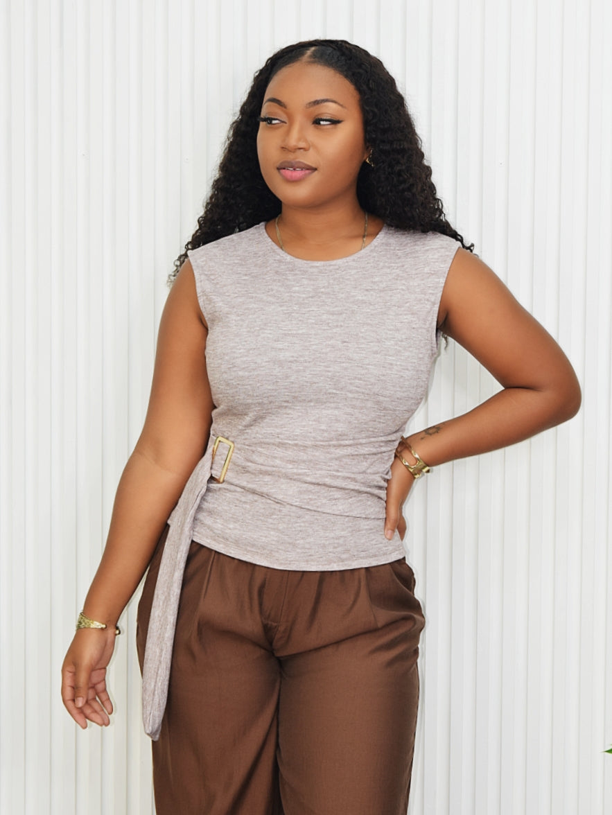 SOFT GIRL SEASON BUCKLE TOP