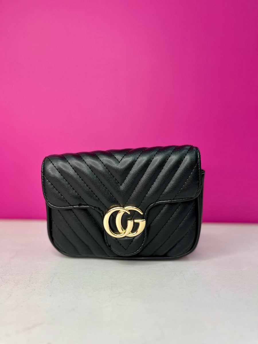 Chevron Quilted Cg Buckle Crossbody Bag