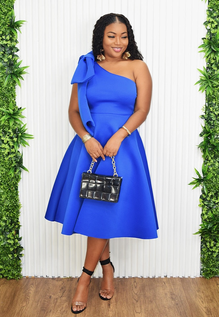 TIMELESS ERA FLARED ONE SHOULDER MIDI DRESS