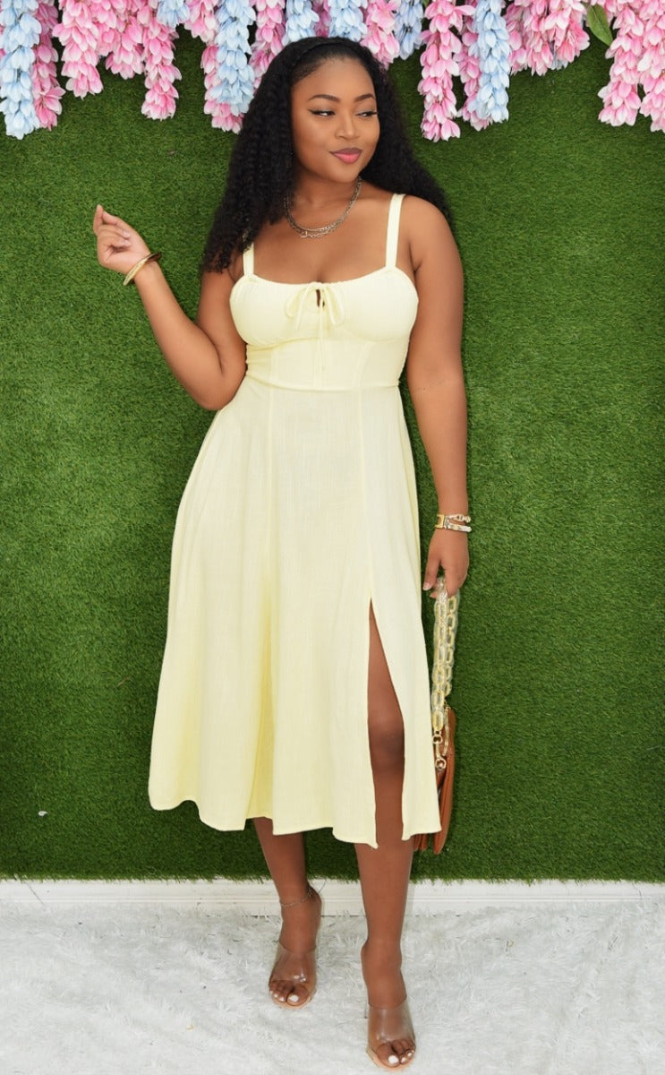 SIMPLE AND SWEET MIDI DRESS
