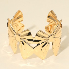 Bow Statement Cuff Bracelet