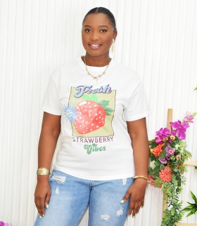 FRESH STRAWBERRY VIBES TEE