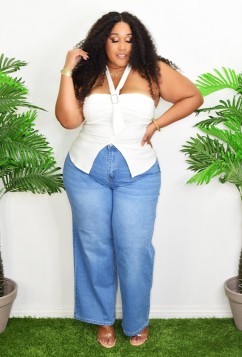 BETTER THAN AVERAGE HALTER TOP PLUS