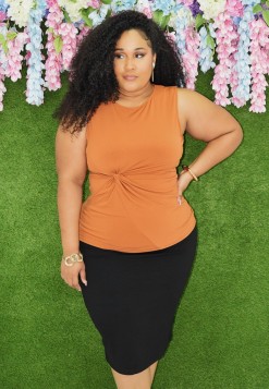 DOWNTOWN ERRANDS TWISTED TOP PLUS GRAND BAZAAR