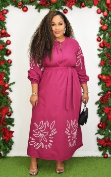 IN THE MOMENT MIDI DRESS PLUS