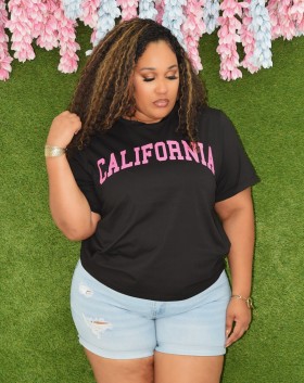 COAST LINE CHILL GRAPHIC TEE PLUS