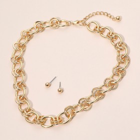 Chunky Link Chain Necklace GRAND BAZAAR