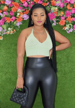 VIOLA PEARL CROP TOP