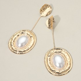 Bold Oval Pearl Center Cluster Long Drop Earrings